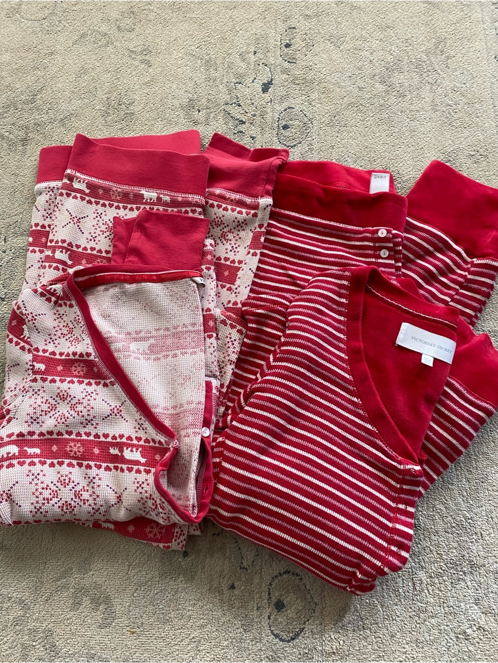 2 Sets Victoria's Secret Thermal Pajamas Small Red Pink Holiday Valentine's Day